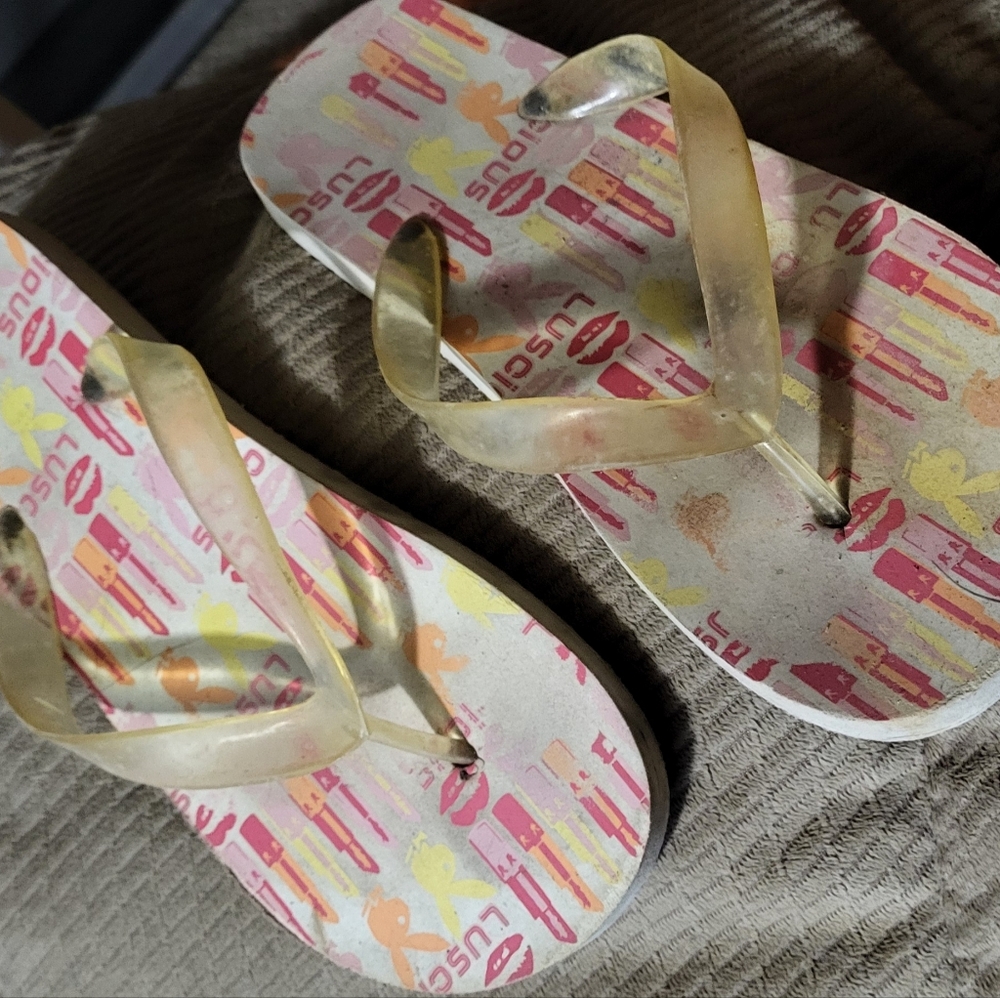 Playboy Colorful Flip Flops with Lipstick Print